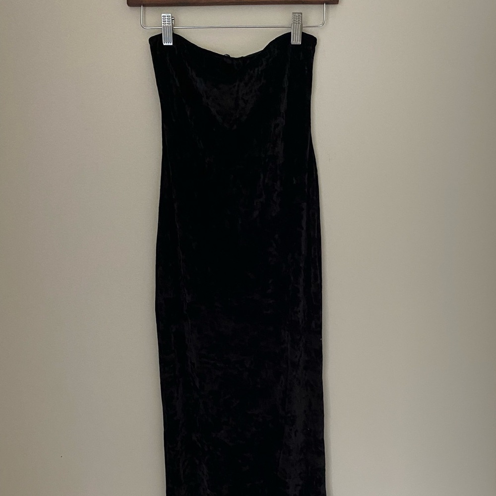 Formal, event strapless velvet black midaxi dress; New, unworn